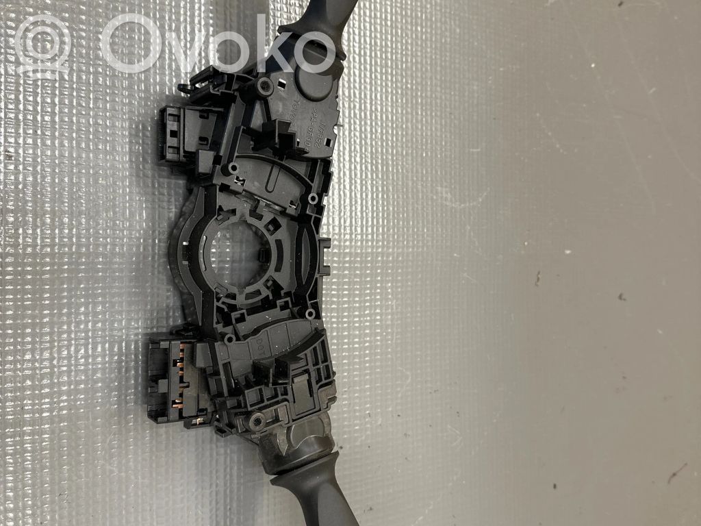 Toyota Auris E180 Wiper turn signal indicator stalk/switch 