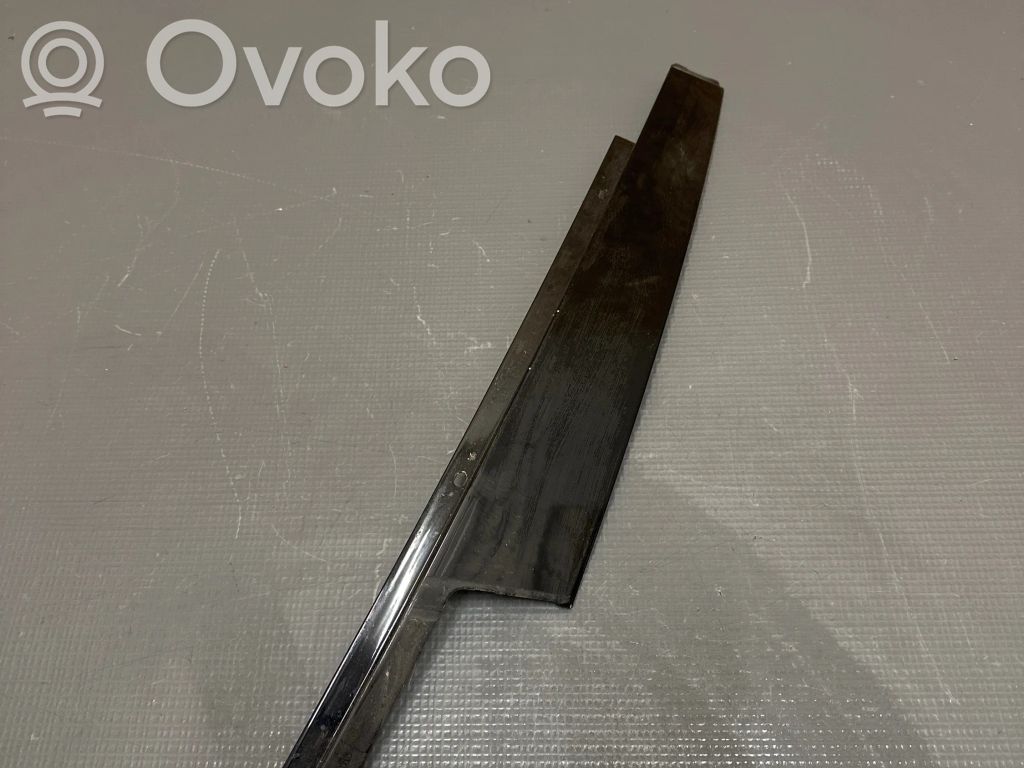 BMW 5 F10 F11 Etuoven lasin muotolista 