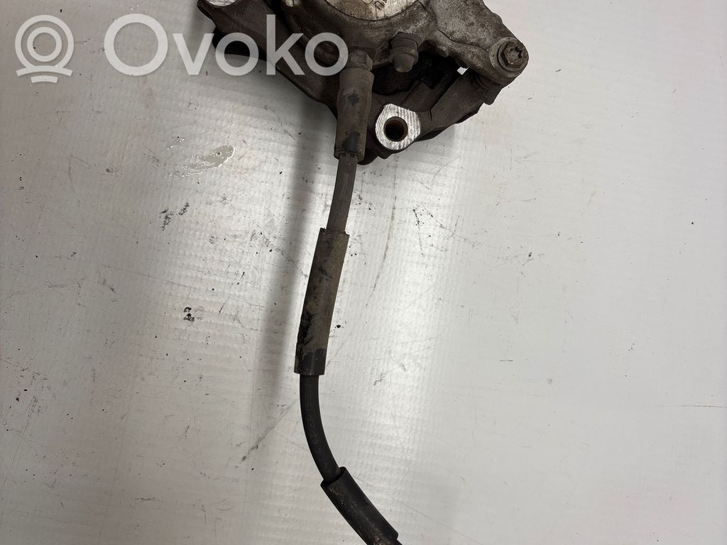 Mercedes-Benz C W205 Front brake caliper 