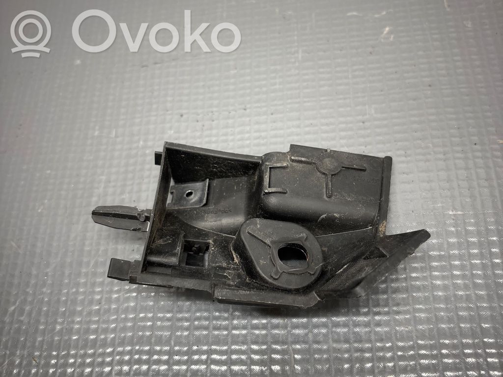 Volvo C30 Front bumper mounting bracket 