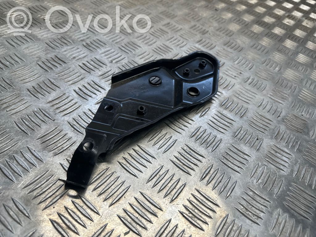 Cupra Formentor Headlight/headlamp mounting bracket 
