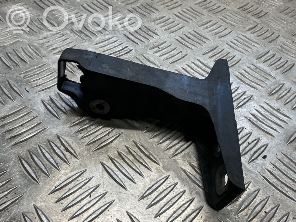 Front bumper mounting bracket   4M0807333