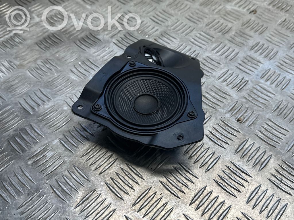 BMW 7 F01 F02 F03 F04 Głośnik półki bagażnika 
