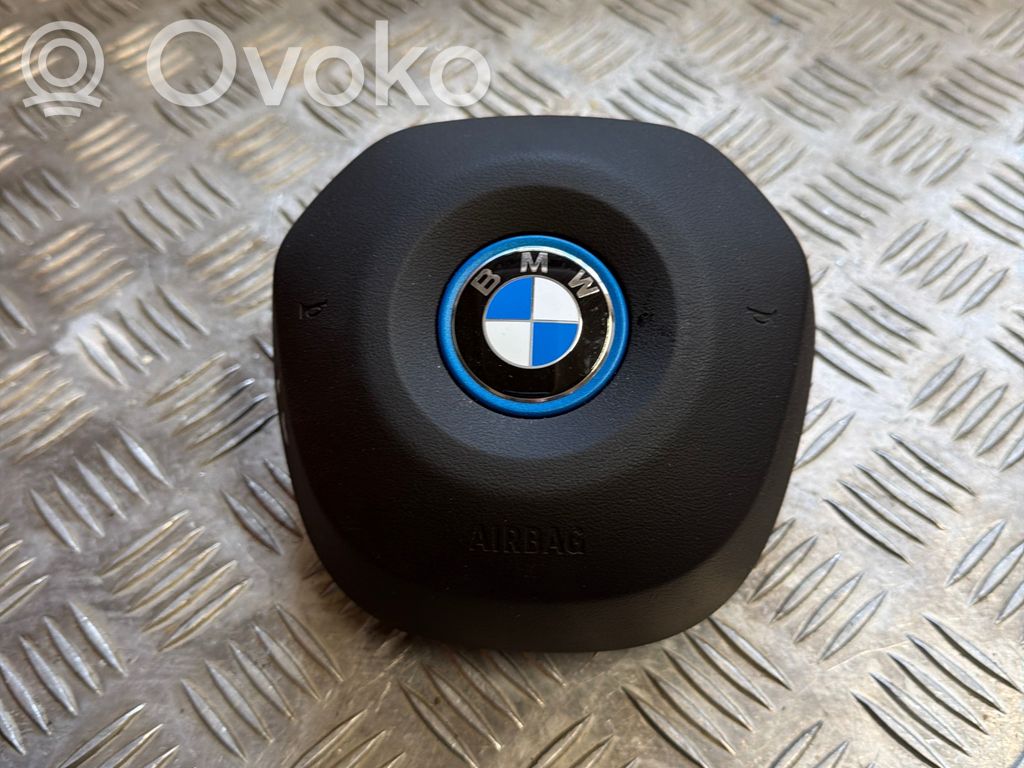 BMW iX Steering wheel airbag 