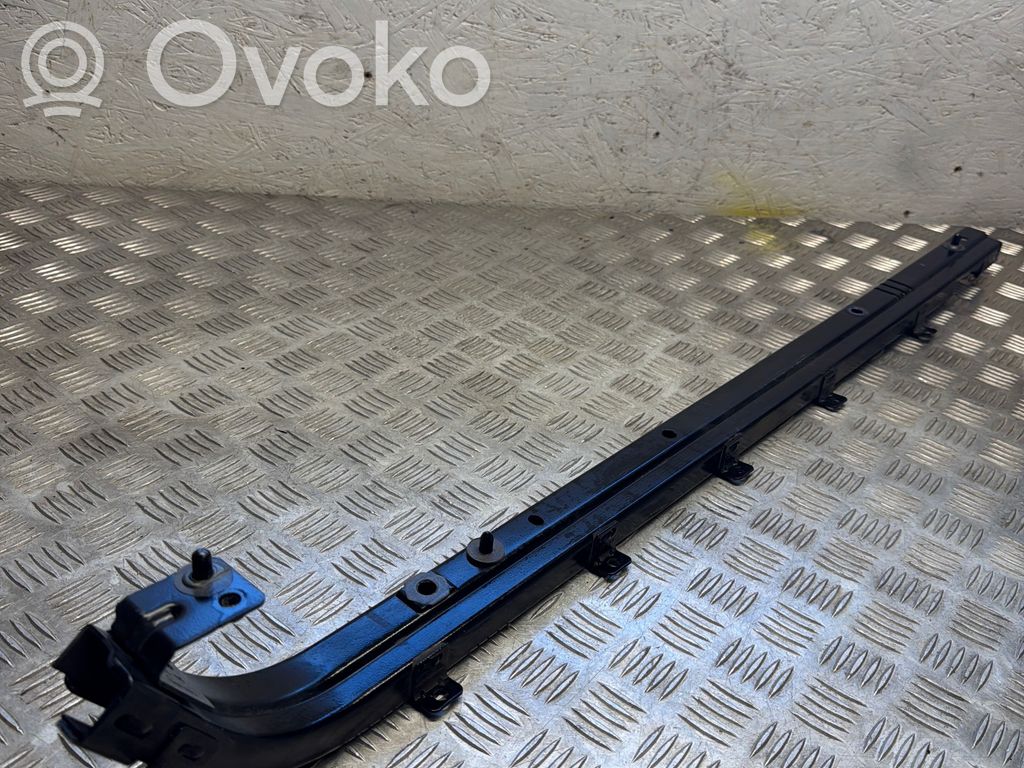 Toyota Proace Viršutinė slidė 