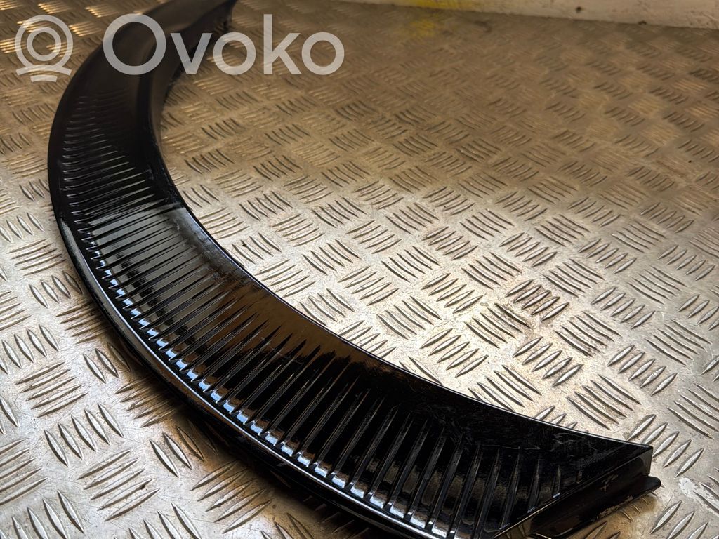 KIA EV6 Rear arch 
