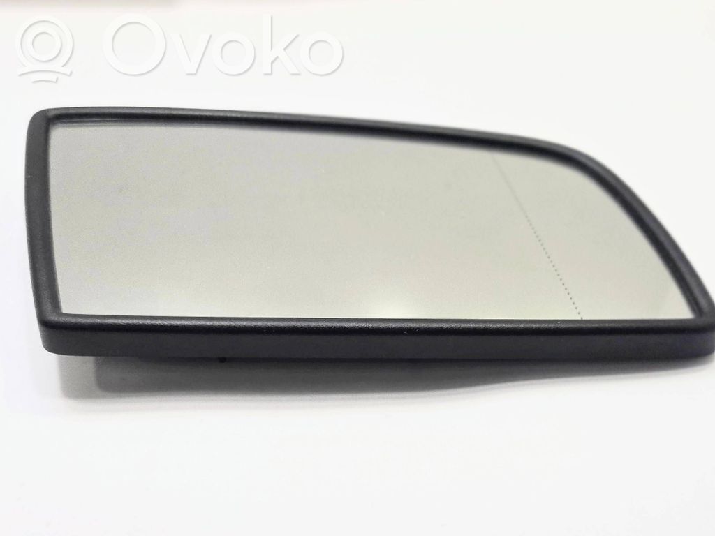 BMW 5 E60 E61 Spoguļa stikls 