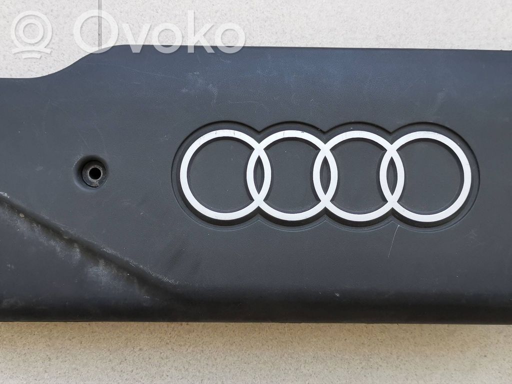 Audi A8 S8 D2 4D Moottorin koppa 
