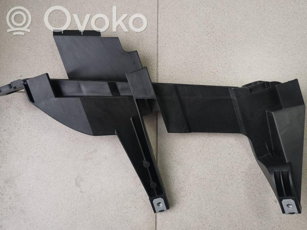 BMW X3 E83 Headlight/headlamp mounting bracket 