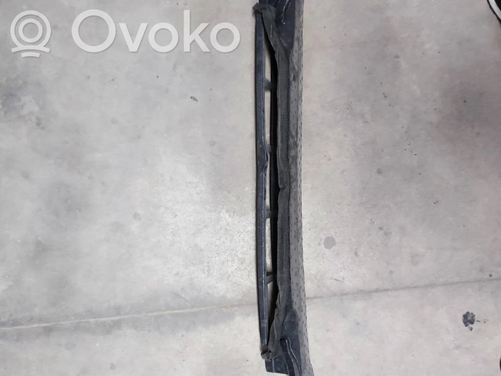 Skoda Octavia Mk3 (5E) Absorber zderzaka przedniego 