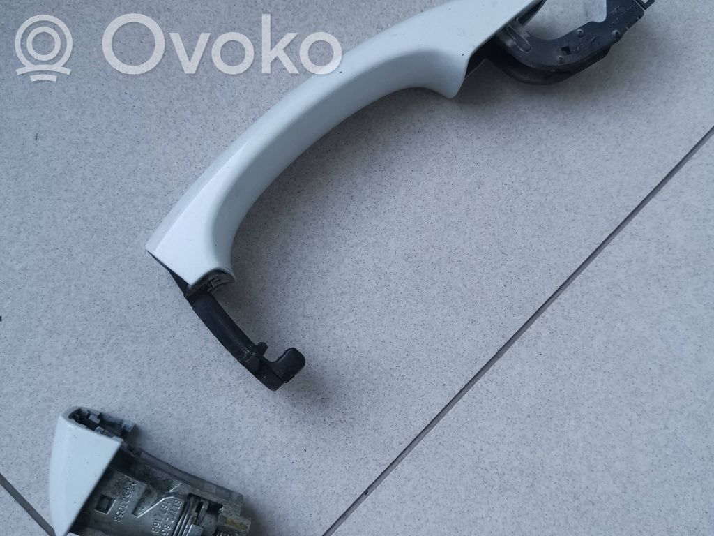 Audi Q5 SQ5 8R Klamka zewnętrzna drzwi przednich 