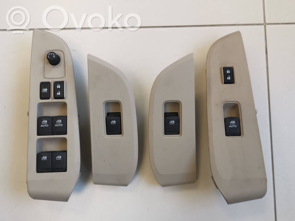 Subaru Outback (BS) Inne części wnętrza samochodu 