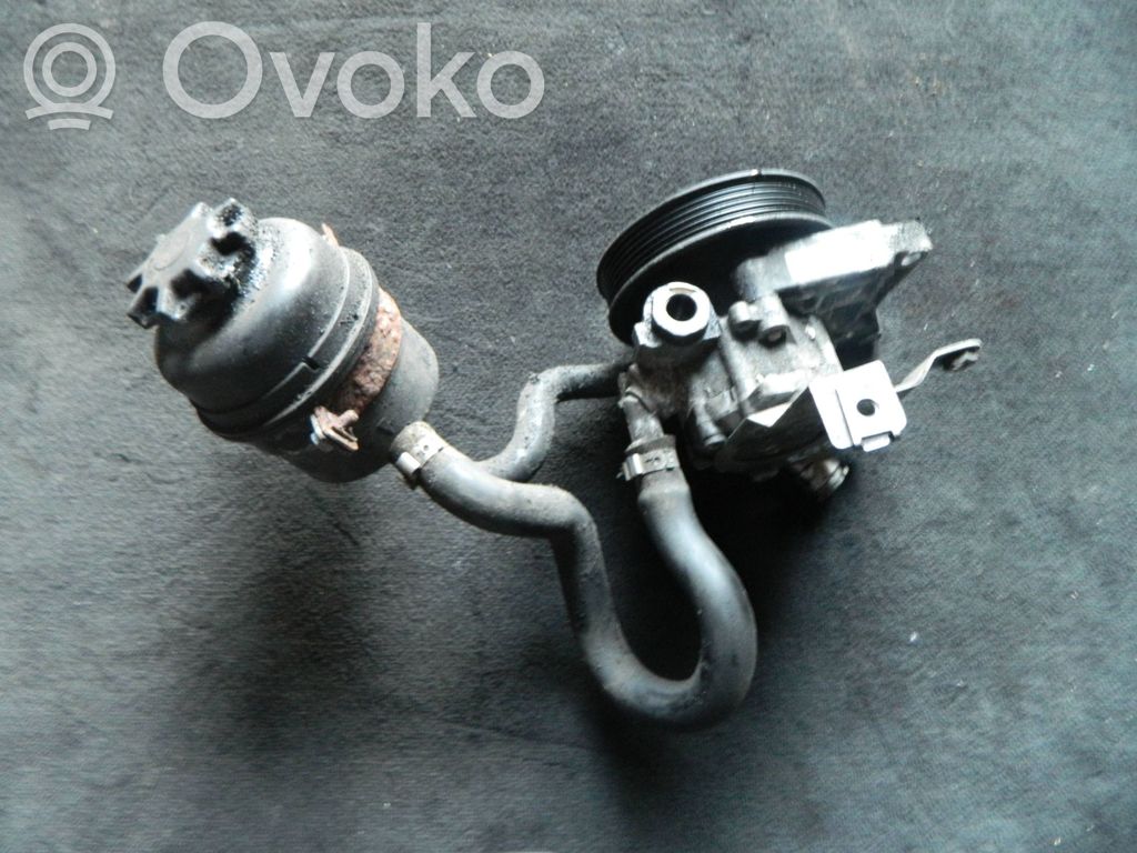 BMW 3 E92 E93 Power steering pump 