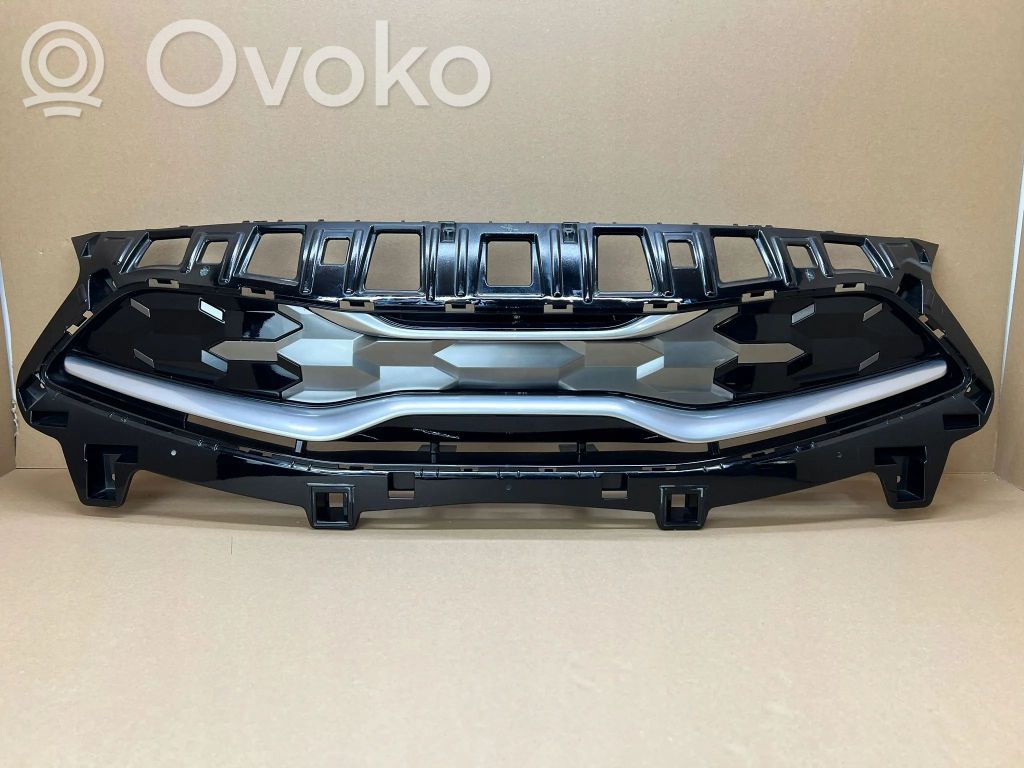KIA Ceed Front bumper upper radiator grill 