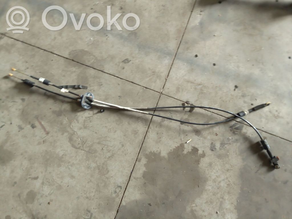 Ford Focus Gear shift cable linkage 