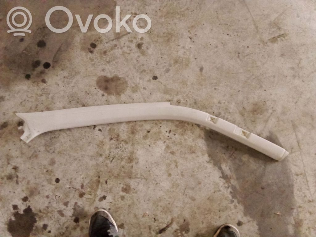 Volkswagen Caddy Osłona słupka szyby przedniej / A 
