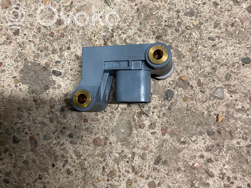 BMW 5 F10 F11 Senzor impact/declanșare airbag 