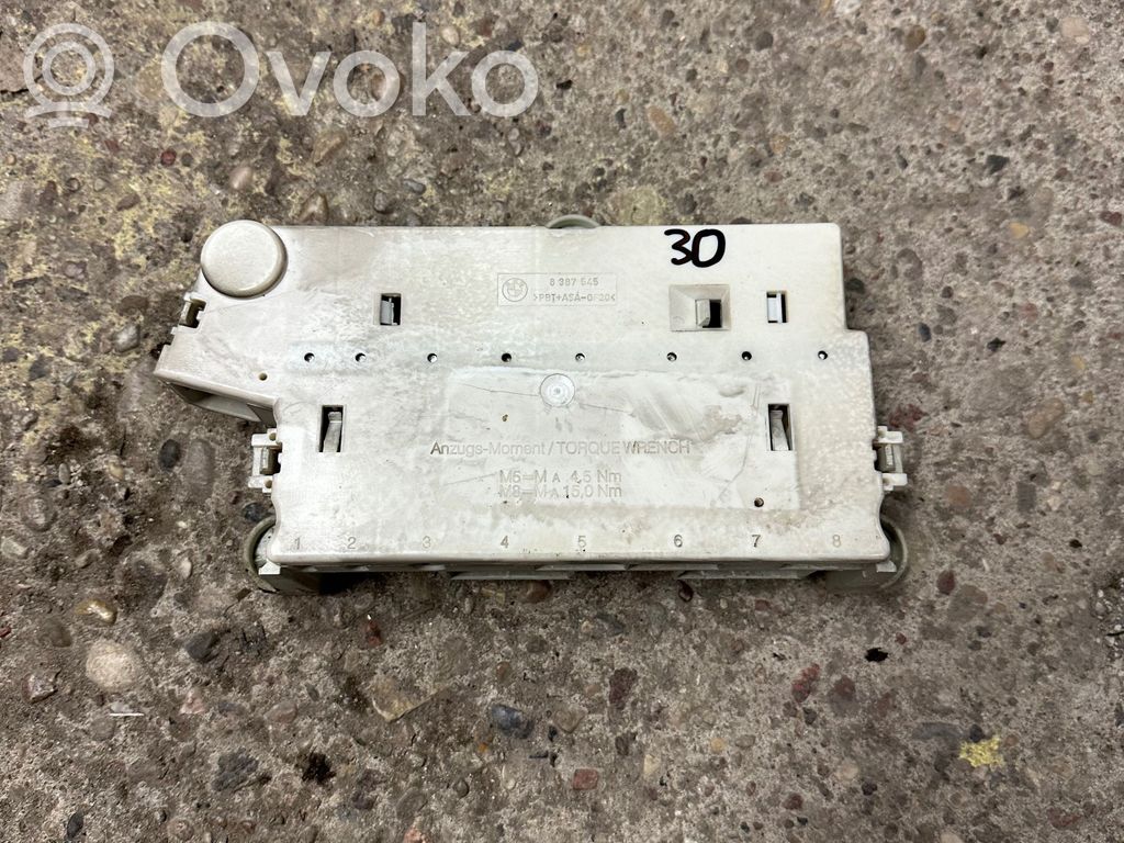 BMW 5 E39 Saugiklių dėžė (komplektas) 
