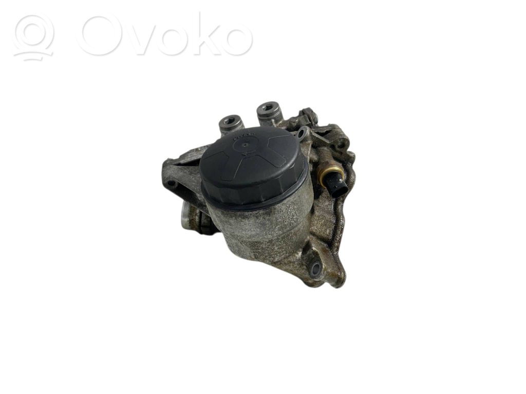 BMW 3 GT F34 Oil filter mounting bracket 