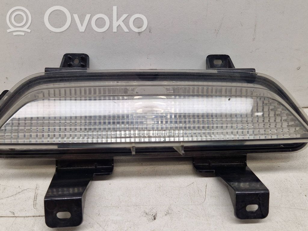 Reverse light   FR3B15500A