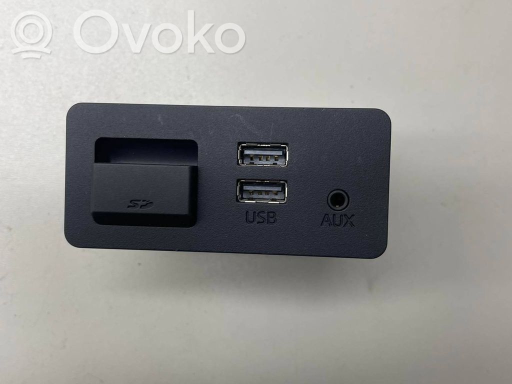 USB socket connector   D09H669U0,190222
