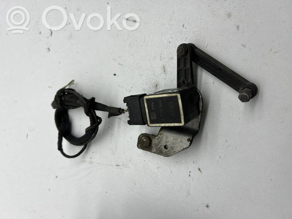 Headlight/headlamp level sensor   6778860