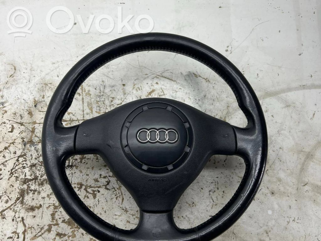 Audi A3 S3 8L Ohjauspyörä 
