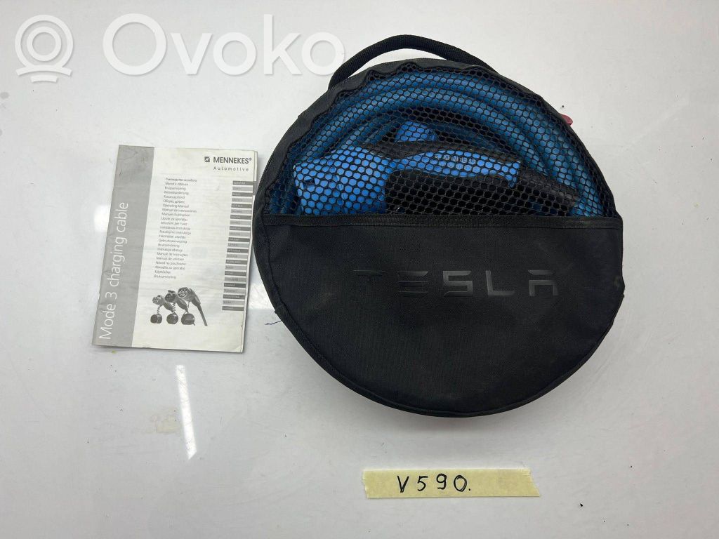 Kabel do ładowania samochodu elektrycznego   D57399,MENNEKES,LQH22C2431