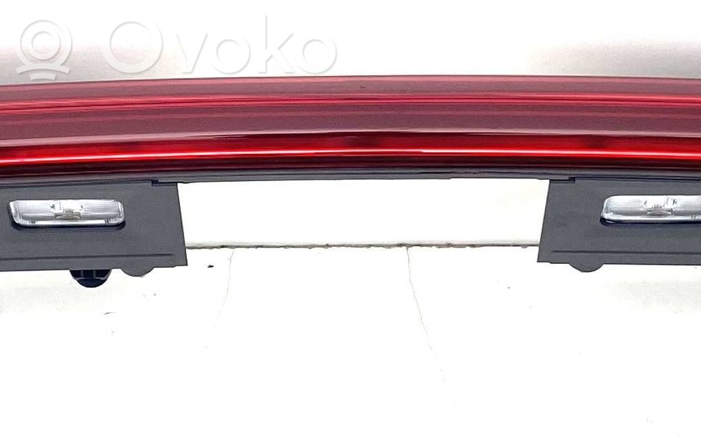 Takavalot   85E945095C,L882843