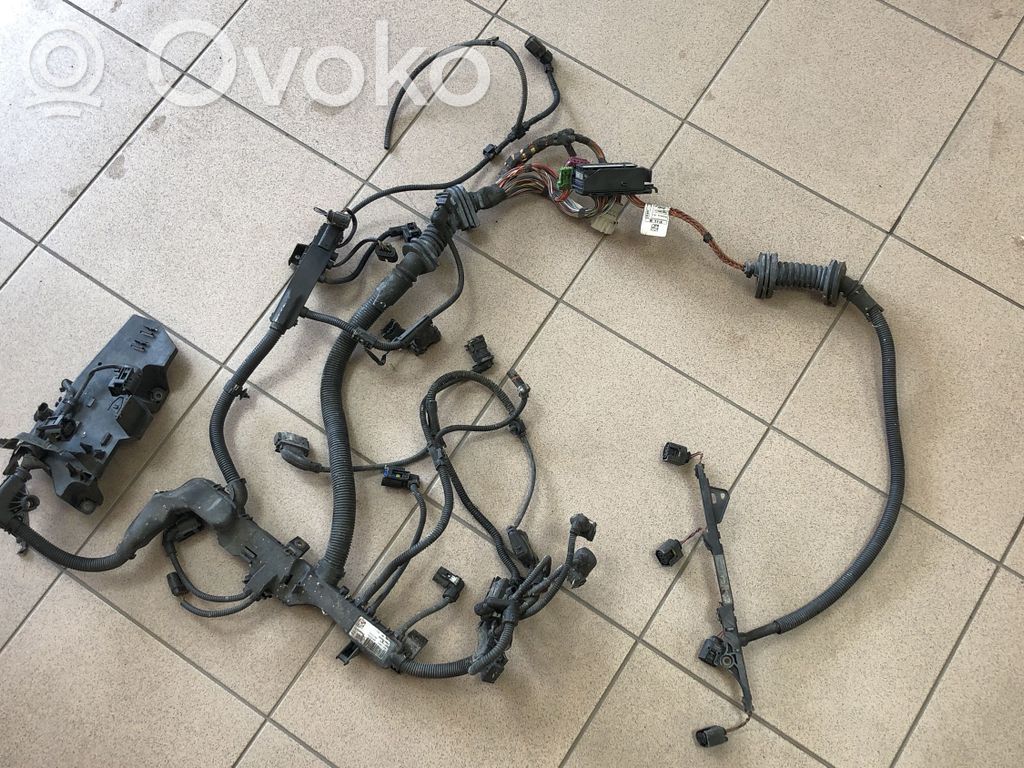 BMW 5 E60 E61 Engine installation wiring loom 