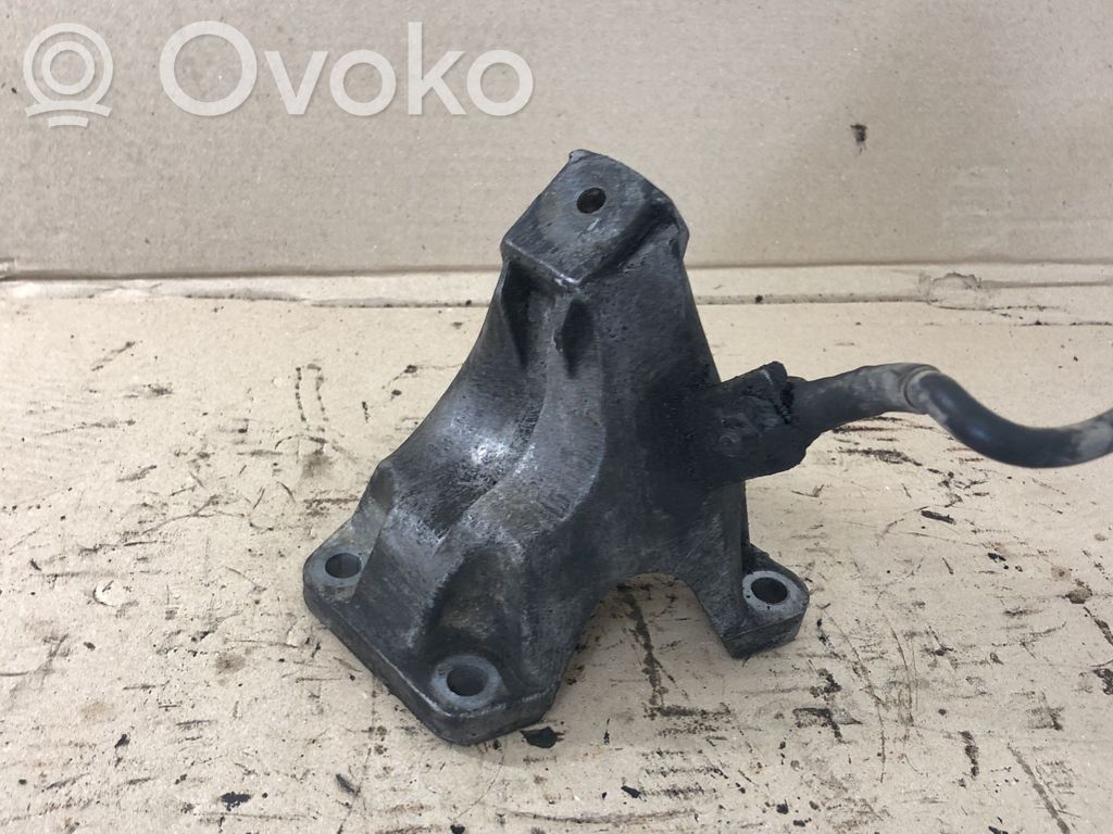 Audi A6 S6 C5 4B Engine mounting bracket 