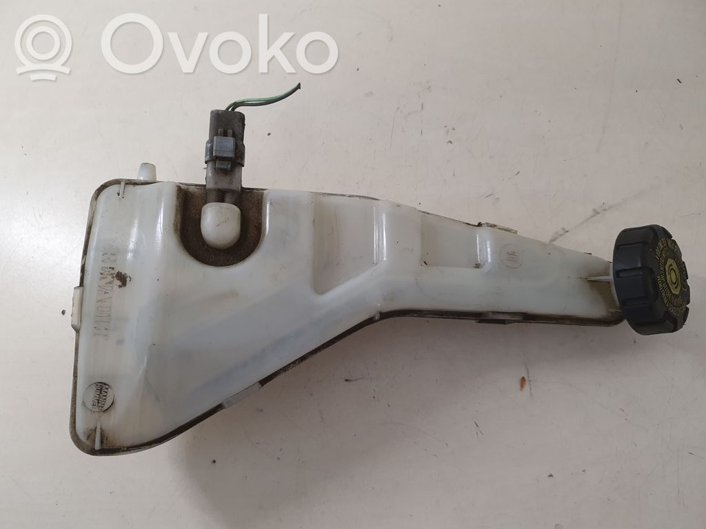 Renault Clio III Jarrunestesäiliö 