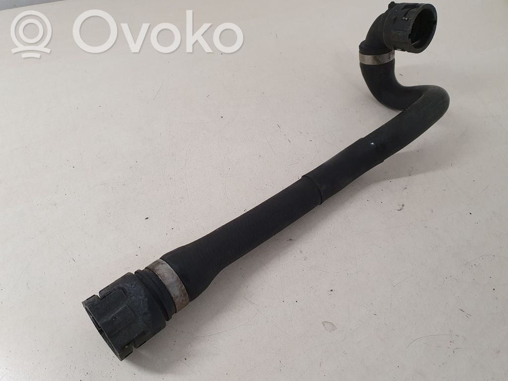 BMW 1 E81 E87 Engine coolant pipe/hose 