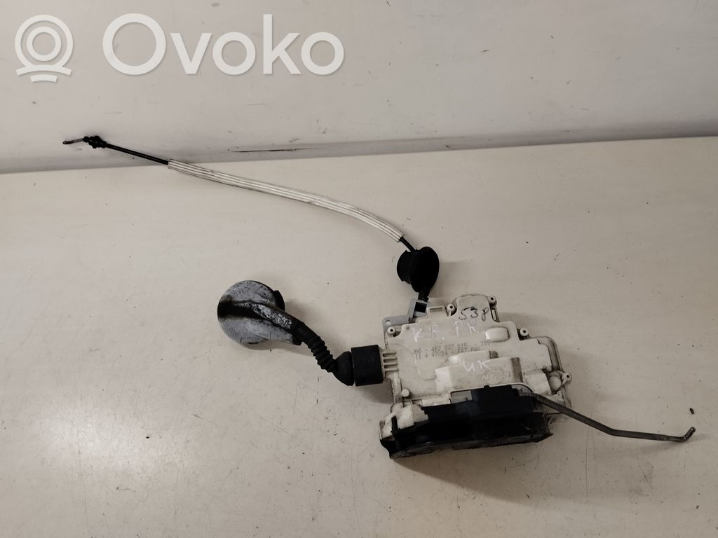Audi A6 S6 C6 4F Priekšpusē slēdzene 