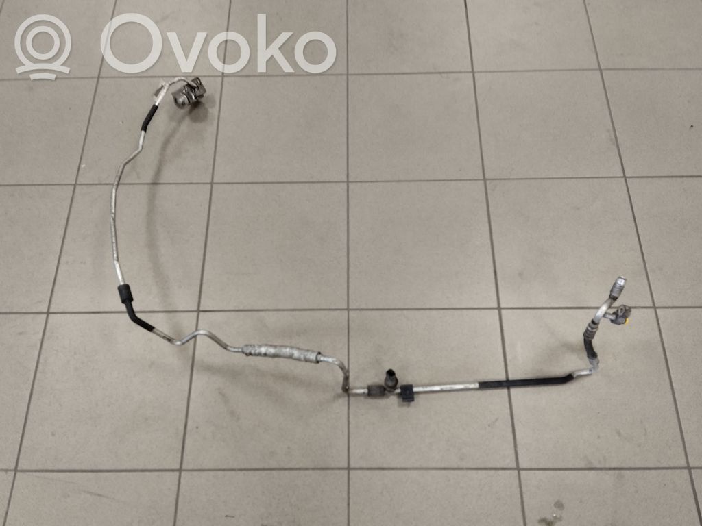 BMW 3 E90 E91 Air conditioning (A/C) pipe/hose 