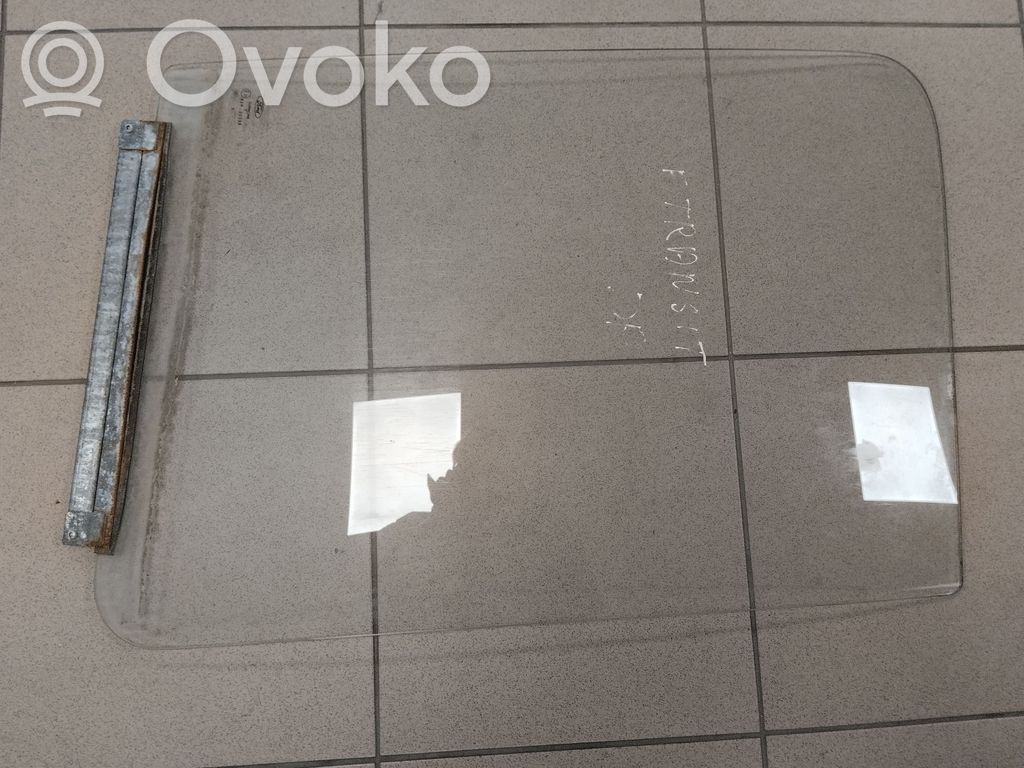 Ford Transit Front door window glass four-door 