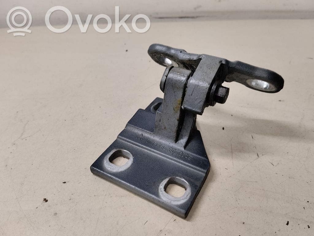 Volvo C30 Front door lower hinge 