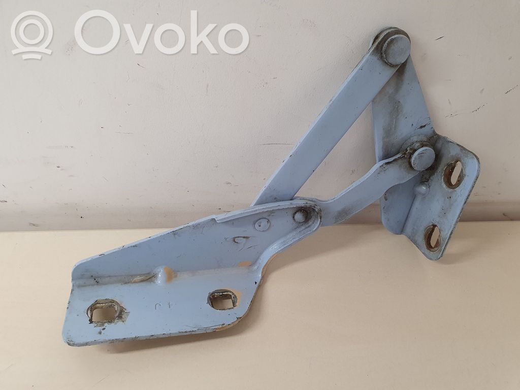 Iveco Daily 3rd gen Engine bonnet/hood hinges 
