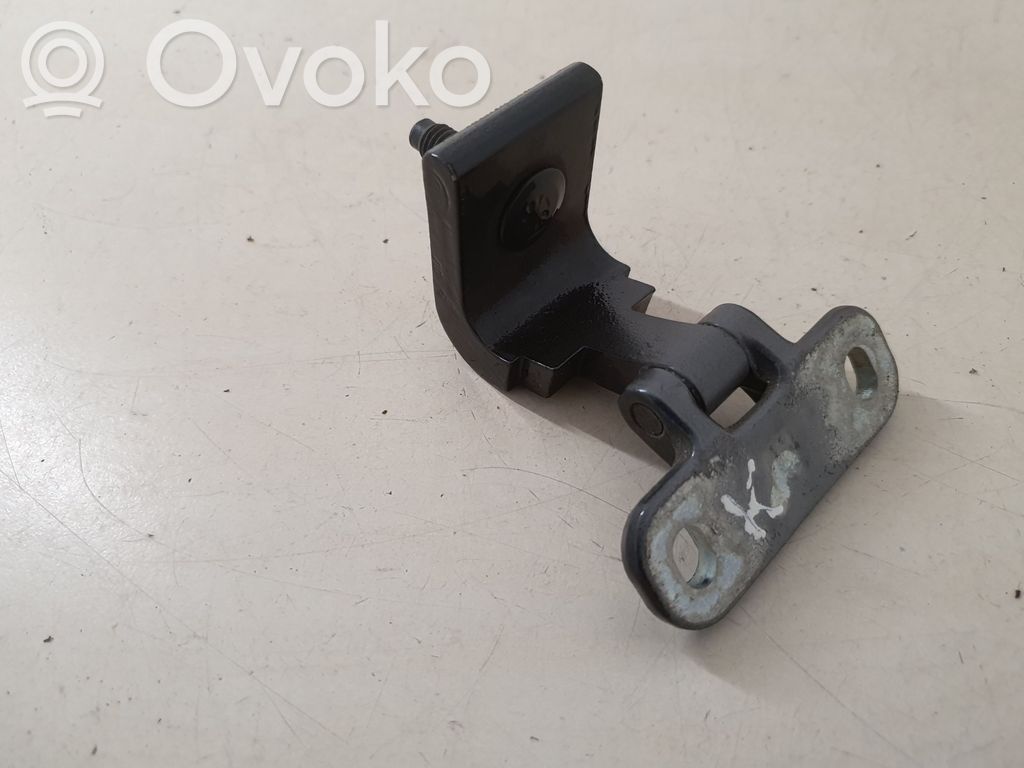 Audi Q2 - Tailgate/trunk/boot hinge 