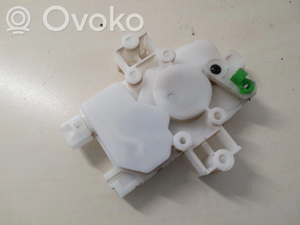 Mitsubishi Outlander Centrinio užrakto varikliukas 