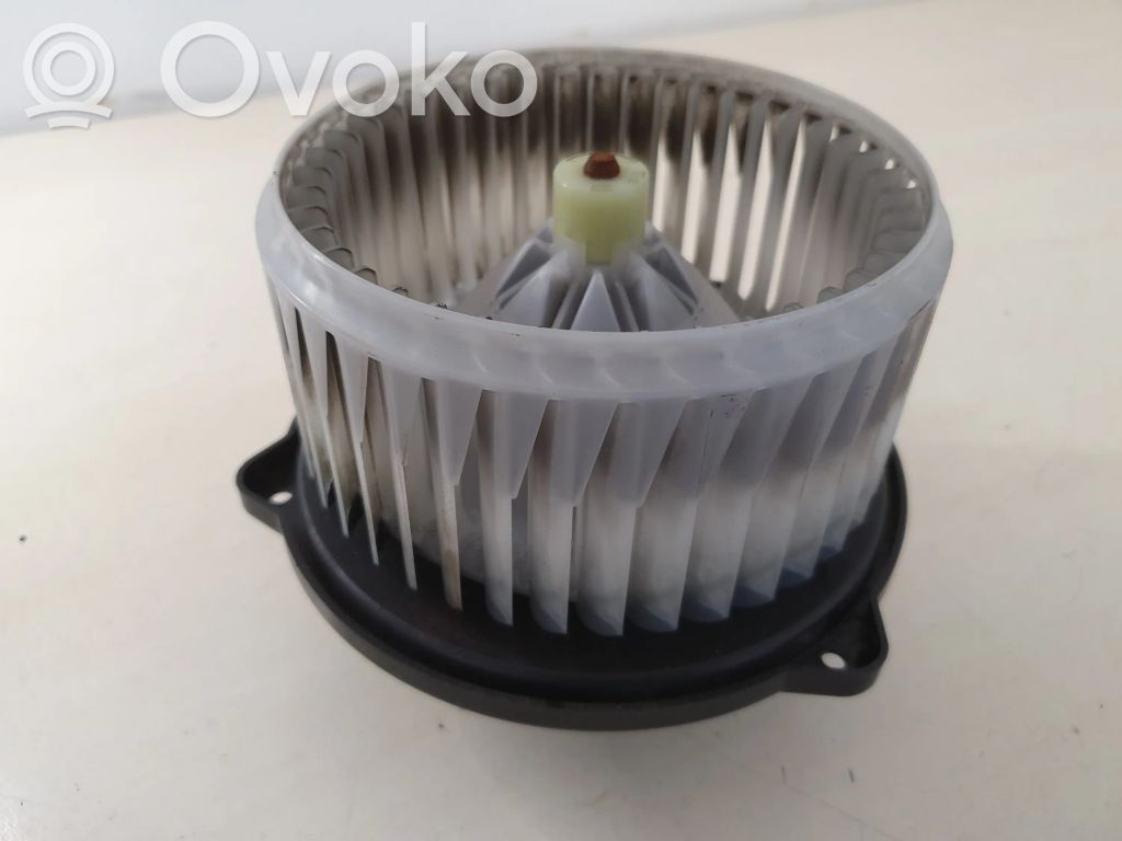 Subaru Outback Mazā radiatora ventilators 