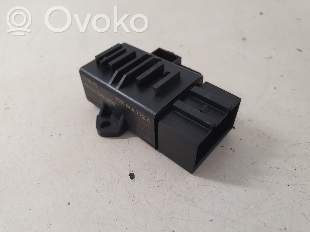 Volkswagen Up Seat heating relay 