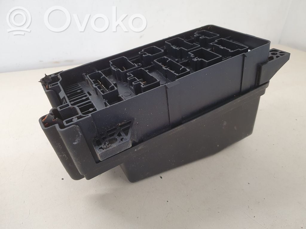 KIA Sorento Módulo de fusible 