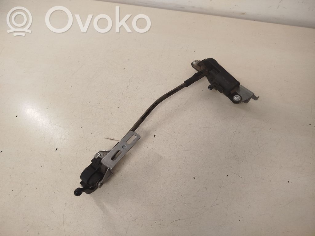 Mercedes-Benz R W251 Stiklo kėbule (fortkės) atidarymo el. varikliukas 