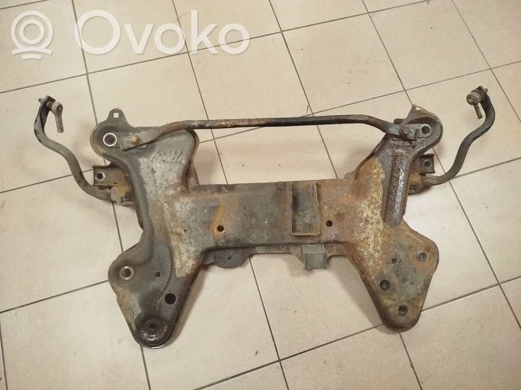 Citroen C3 Priekinis traversas 