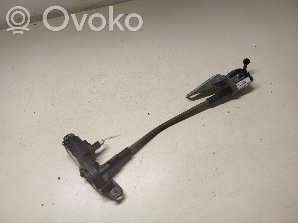 Mercedes-Benz GL X164 Stiklo kėbule (fortkės) atidarymo el. varikliukas 