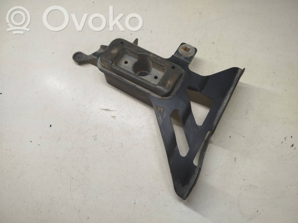Porsche Cayenne (92A) Jacking socket point 