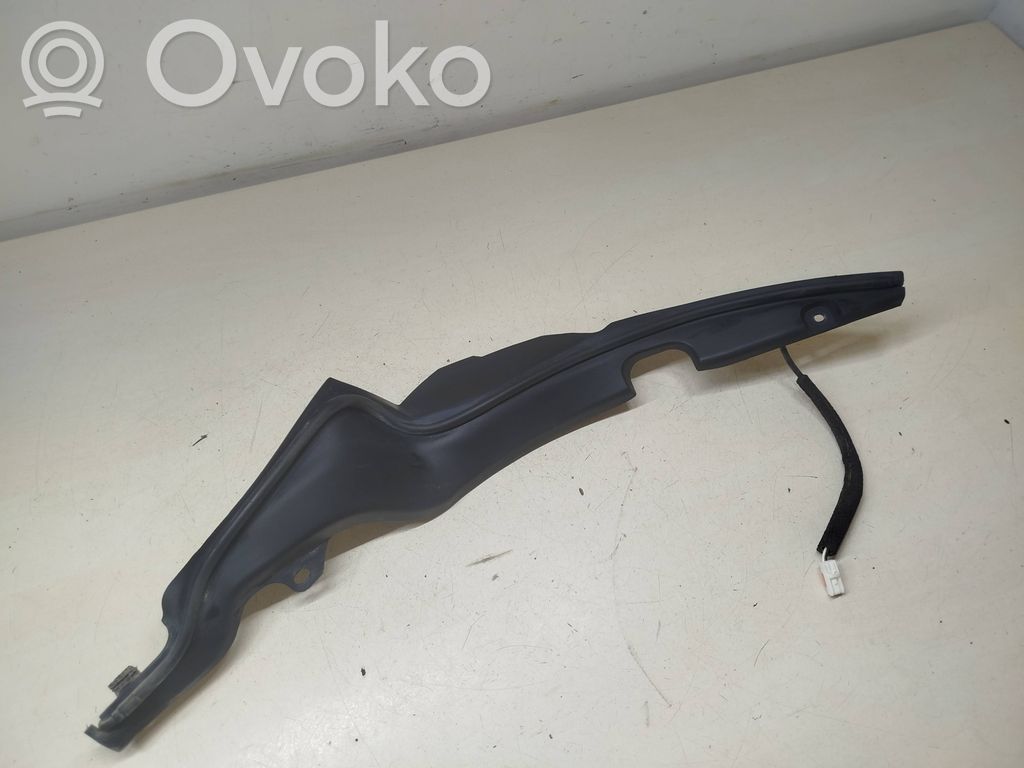 Subaru Outback (BS) Tailgate trim 