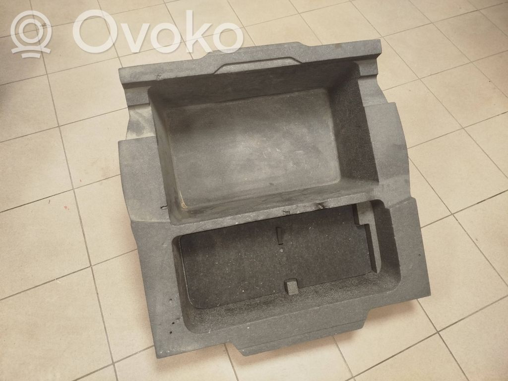 Subaru Outback (BS) Schowek bagażnika 