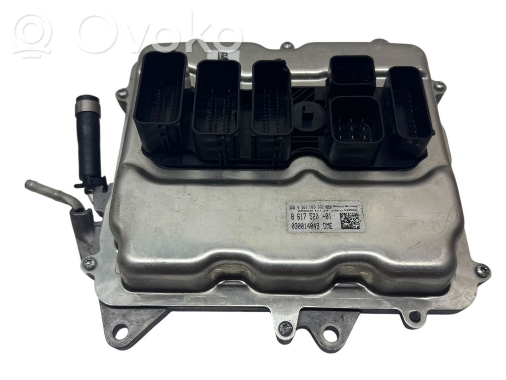 BMW 5 F10 F11 Engine control unit/module 